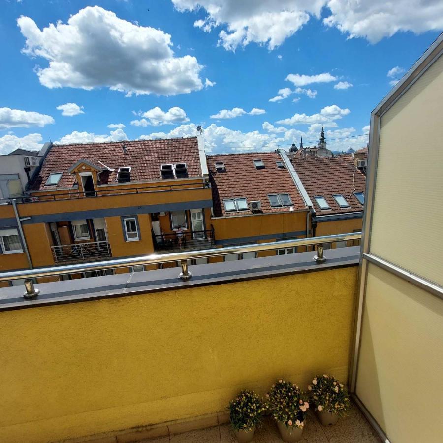 Soul Stan Na Dan Novi Sad Exterior foto