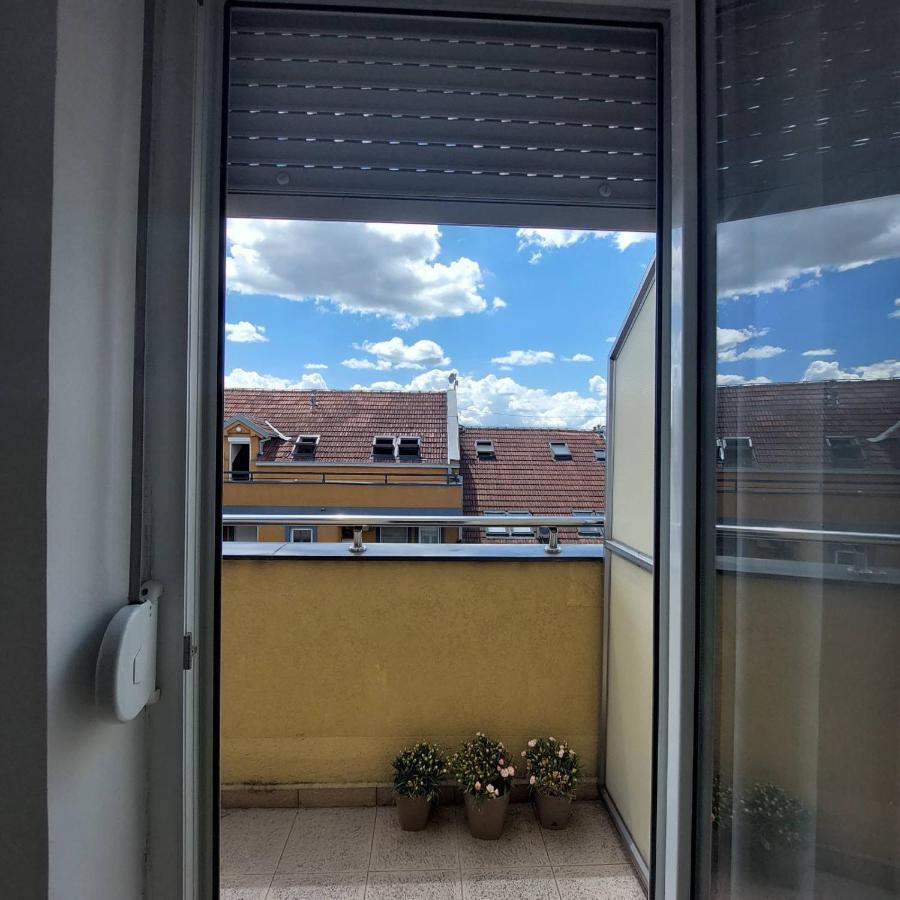 Soul Stan Na Dan Novi Sad Exterior foto